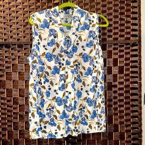 Kasper - sleeveless career blouse. Size 1x